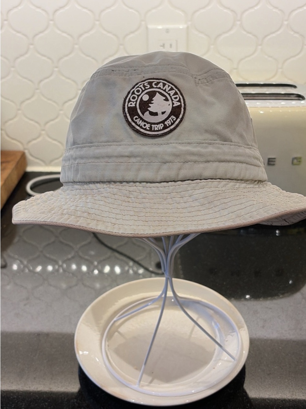 Roots hat